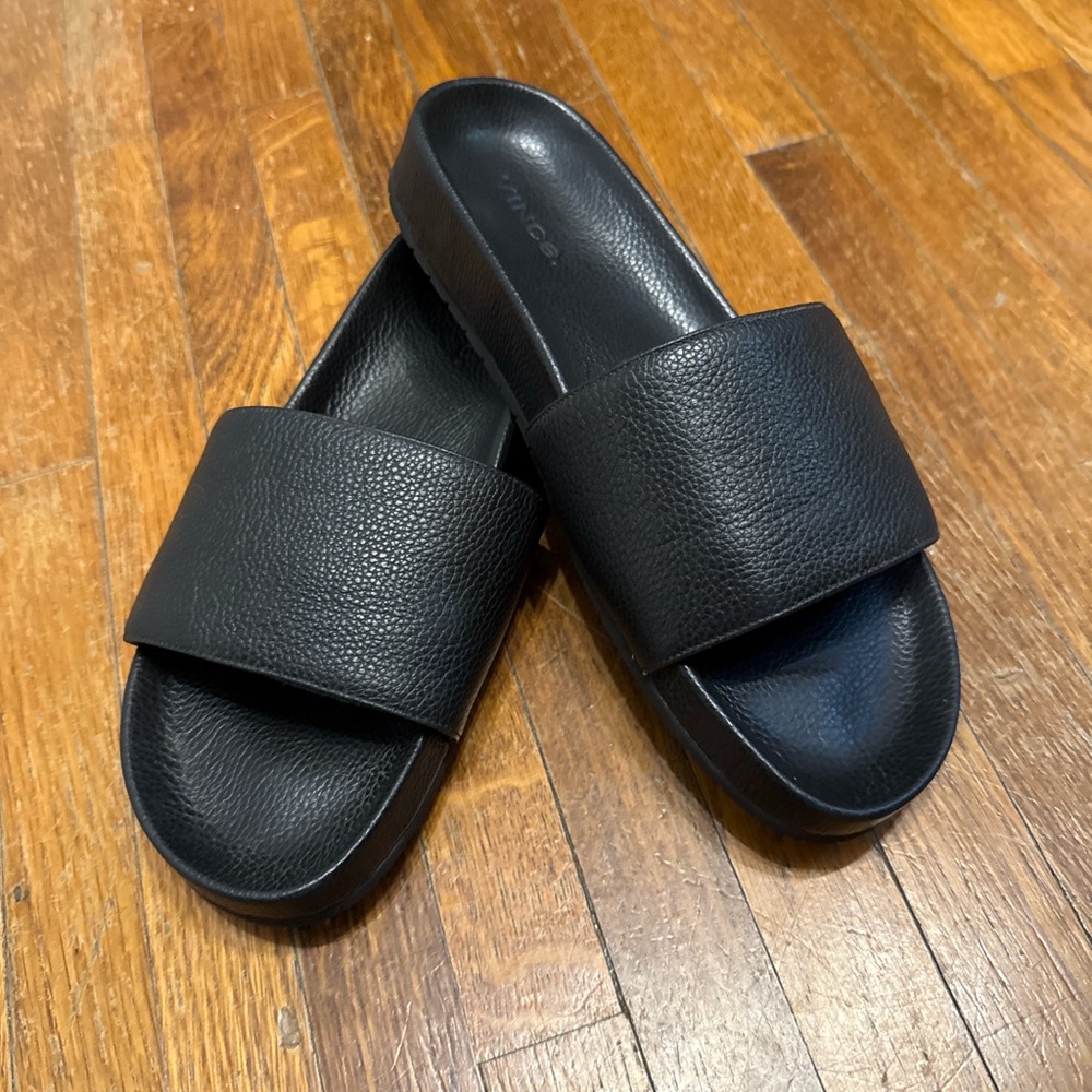 Vince leather slides, size 8.5
